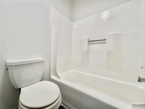 1204 N Lbj Drive San Marcos TX 78666