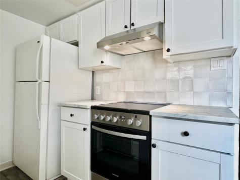 1204 N Lbj Drive San Marcos TX 78666