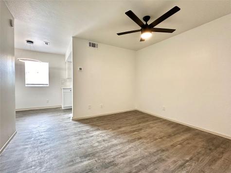 1204 N Lbj Drive San Marcos TX 78666