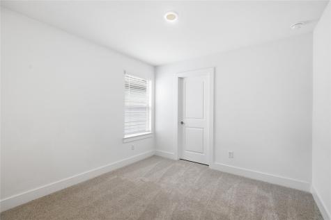 121 Groveland Drive Liberty Hill TX 78642