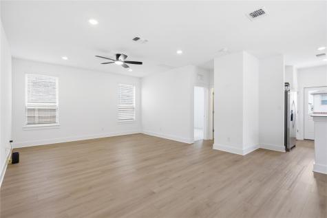 121 Groveland Drive Liberty Hill TX 78642