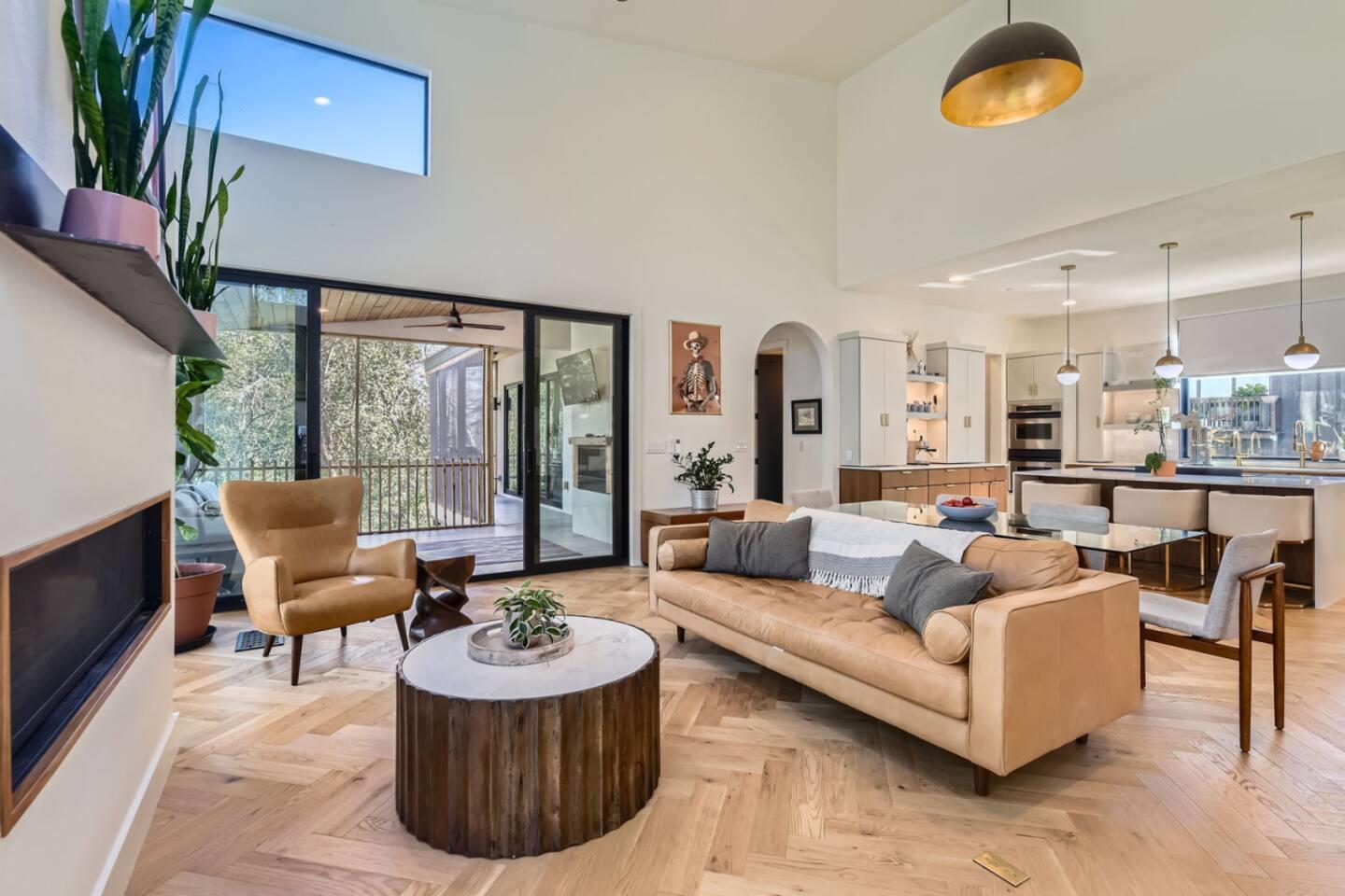 107 Blue Ridge Trail Austin TX 78746