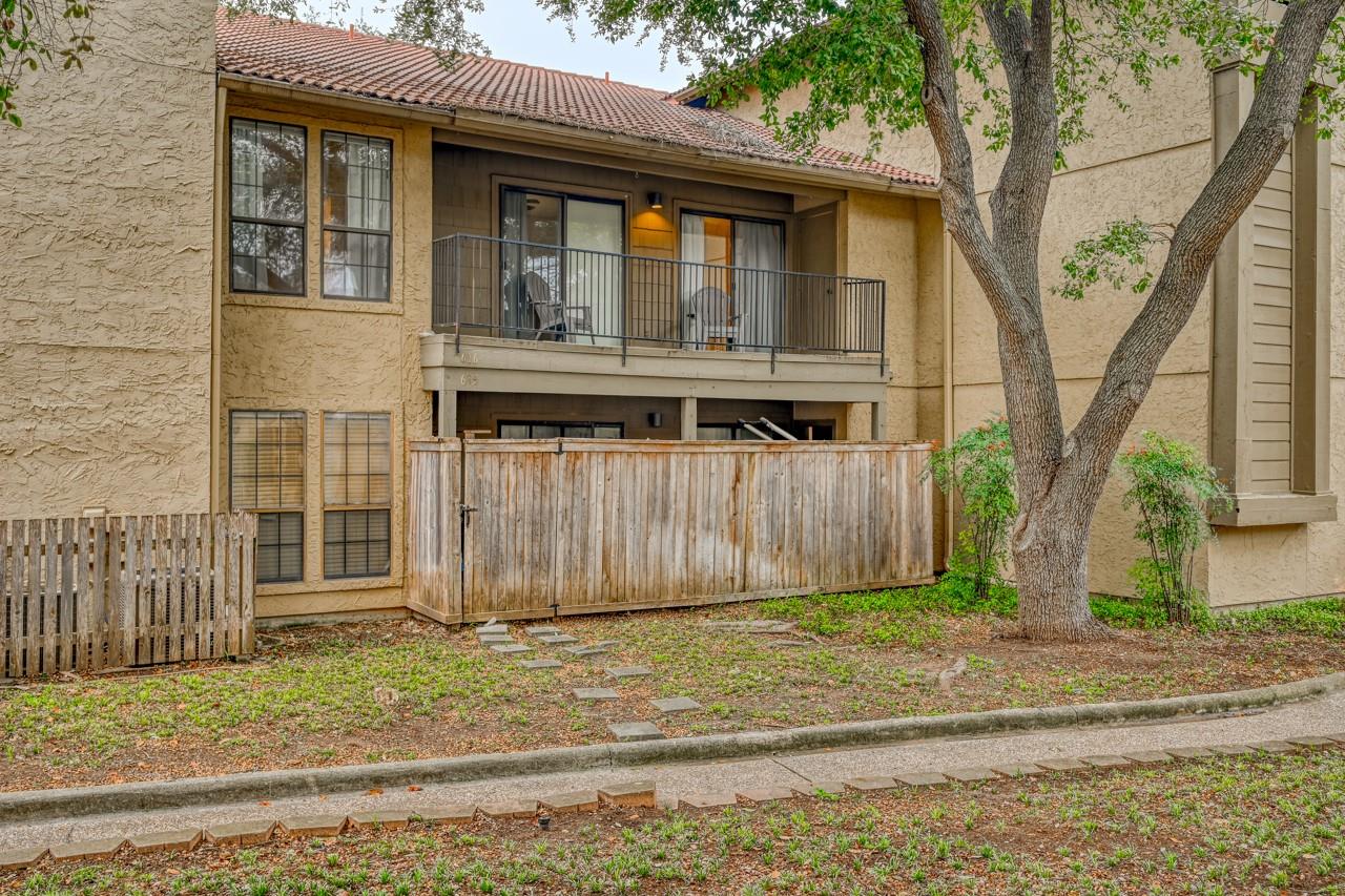 1202 Thorpe Lane San Marcos TX 78666