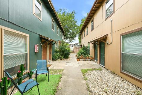 2319 Greenfield Parkway Austin TX 78741
