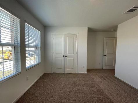 216 Arnage Drive Hutto TX 78634
