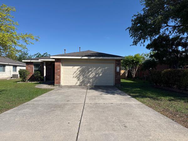 113 Salado Drive Kyle TX 78640