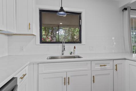 25413 Pedernales Point Drive Spicewood TX 78669