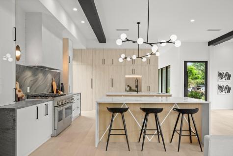 2215 S 3rd Street Austin TX 78704