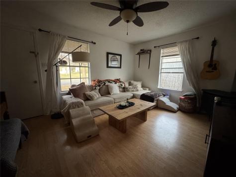 207 Chippendale Avenue Austin TX 78745