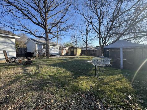 207 Chippendale Avenue Austin TX 78745