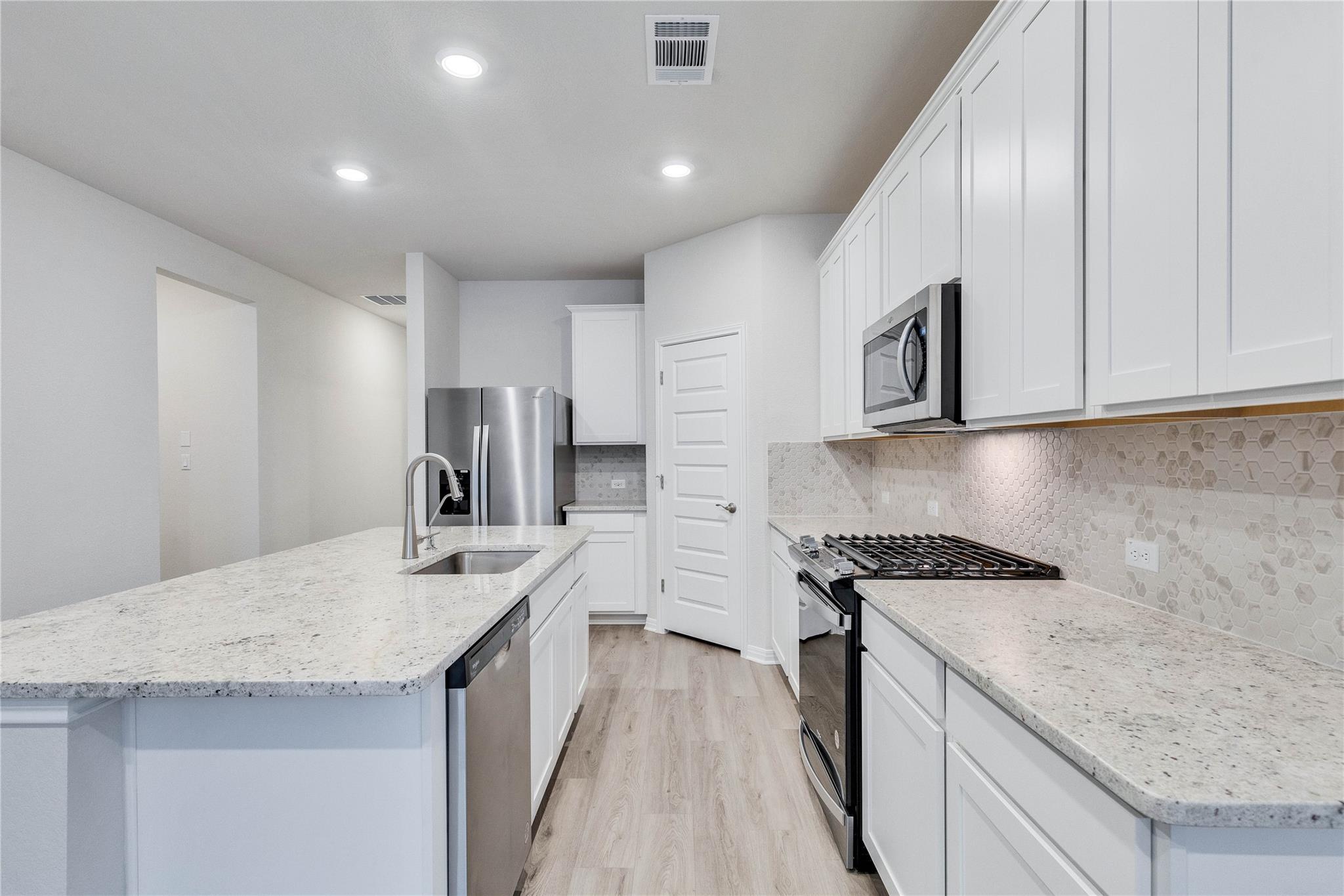 6501 Dragride Road Buda TX 78610