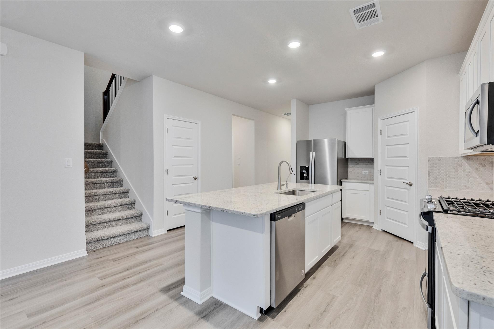 6501 Dragride Road Buda TX 78610