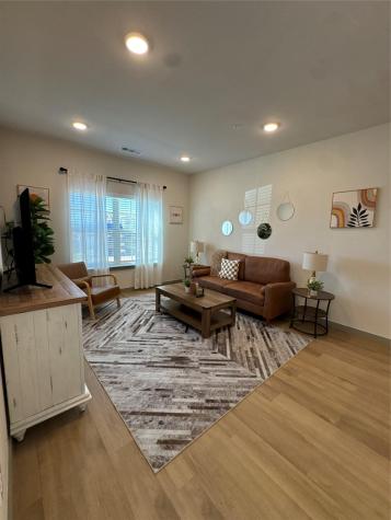 691 Union Chapel Road Cedar Creek TX 78612