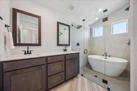 21001 Newhaven Cove Lago Vista TX 78645