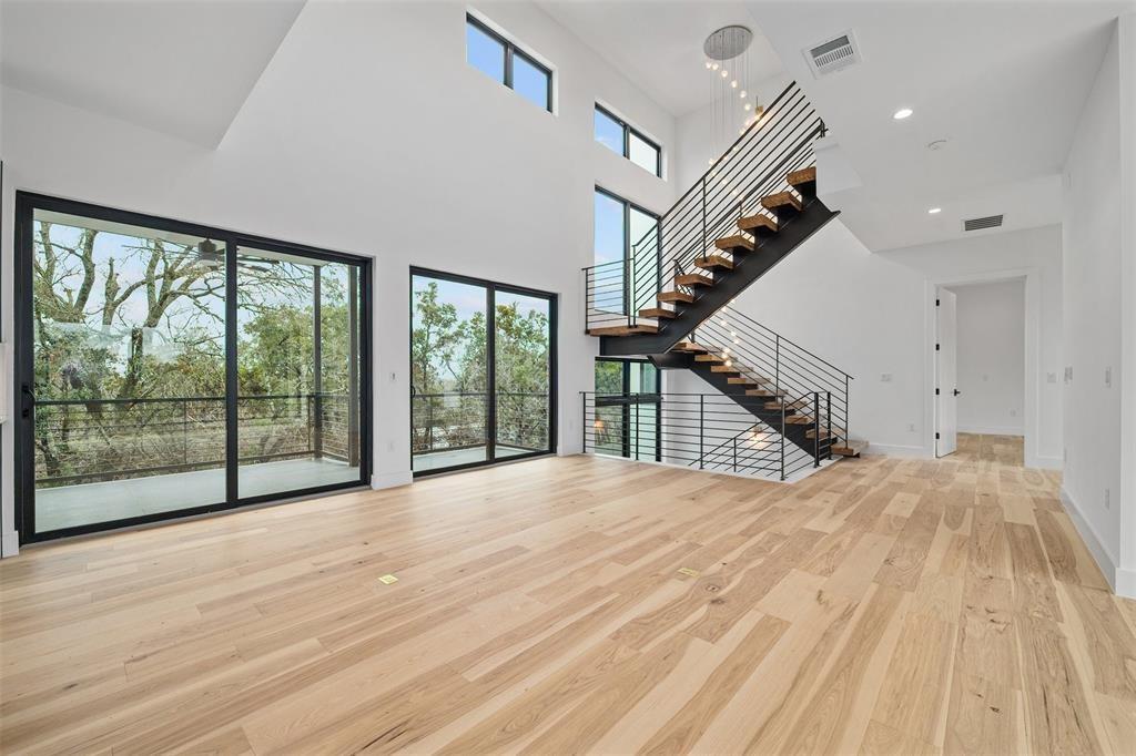 200 N Lake Hills Drive Austin TX 78733