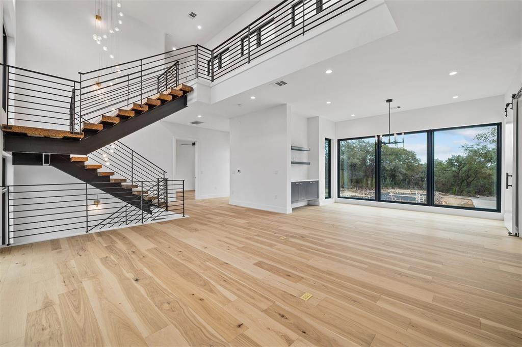 200 N Lake Hills Drive Austin TX 78733