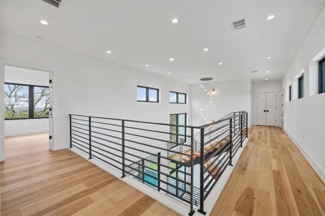 200 N Lake Hills Drive Austin TX 78733