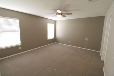 102 Schuylerville Drive Elgin TX 78621