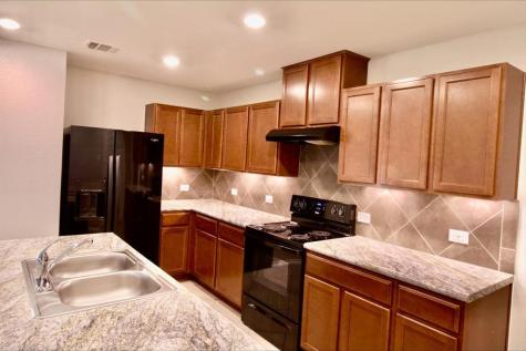 102 Schuylerville Drive Elgin TX 78621