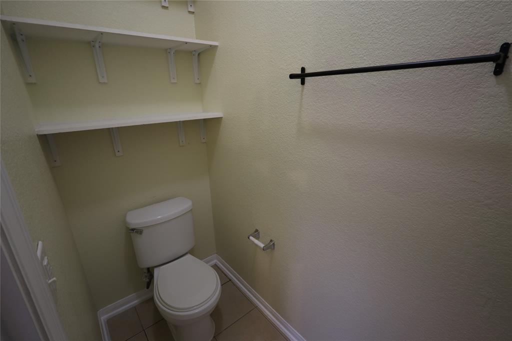 5032 Irvine Lane Del Valle TX 78617