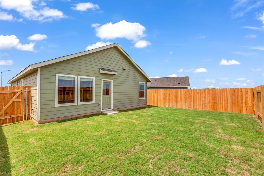 516 Rancho Del Cielo Loop Jarrell TX 76537