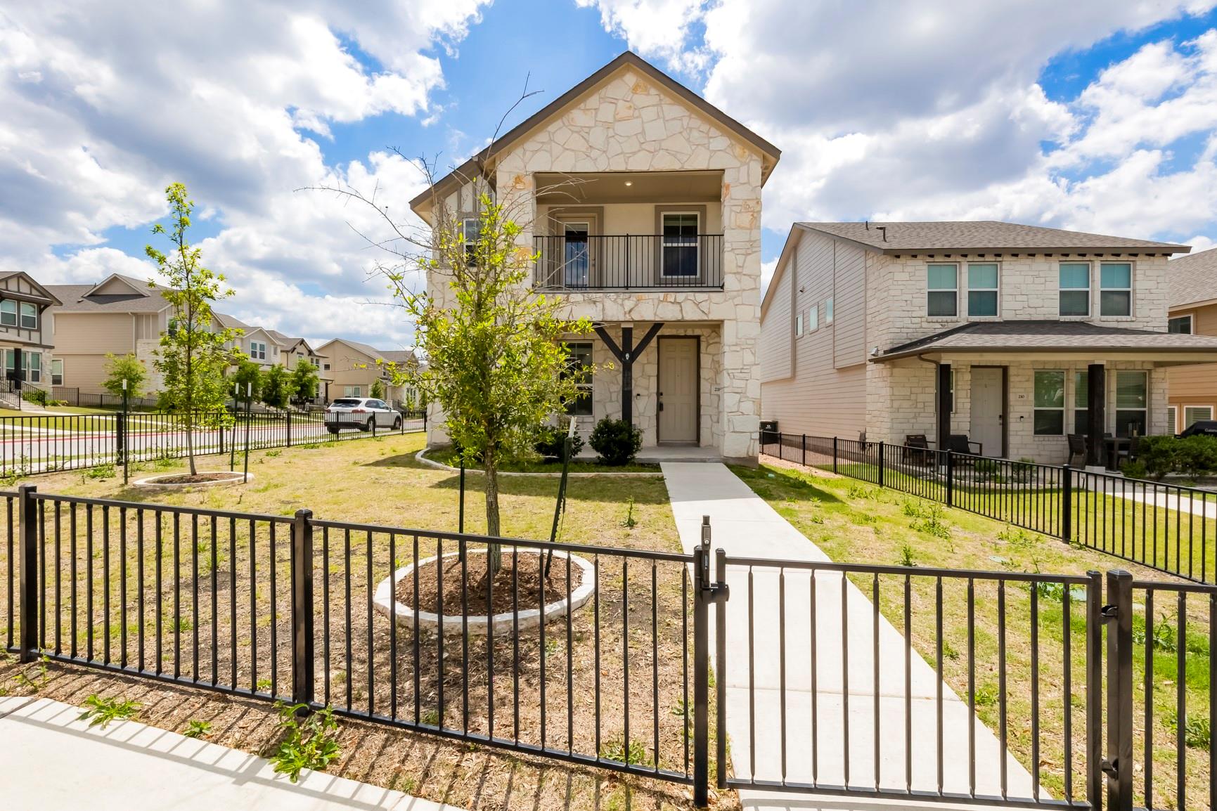 218 Glass Mountains Way Dripping Springs TX 78620