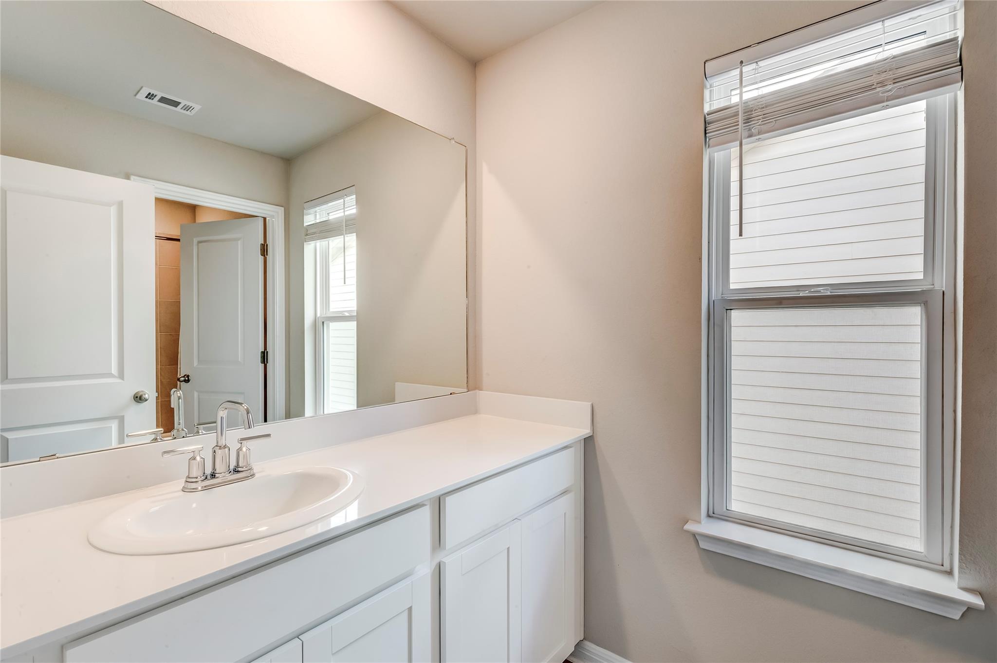 218 Glass Mountains Way Dripping Springs TX 78620