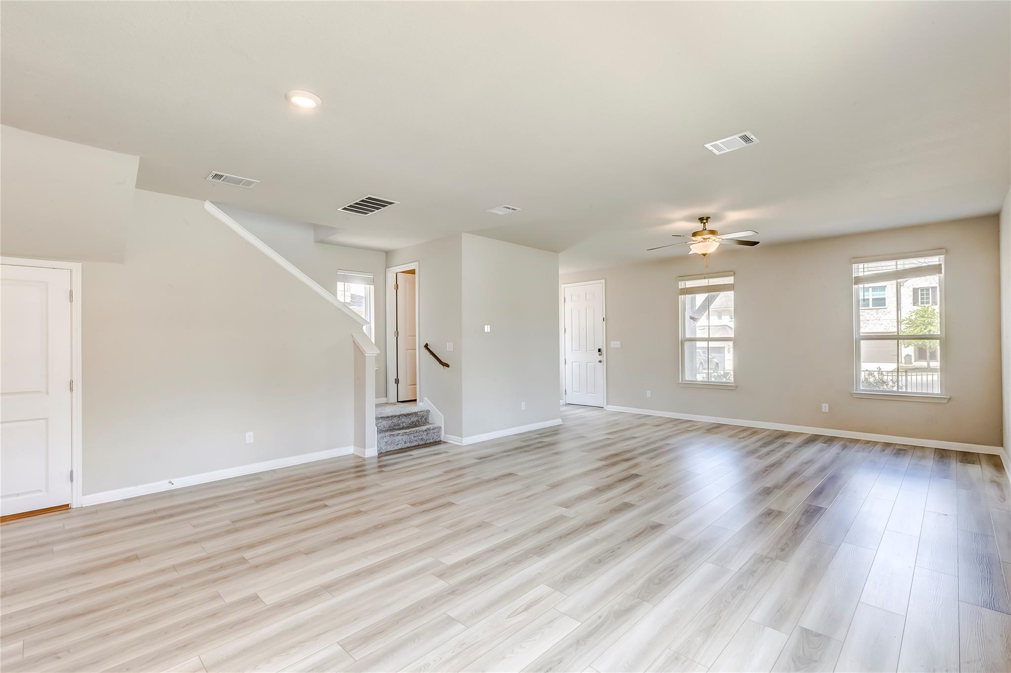 218 Glass Mountains Way Dripping Springs TX 78620