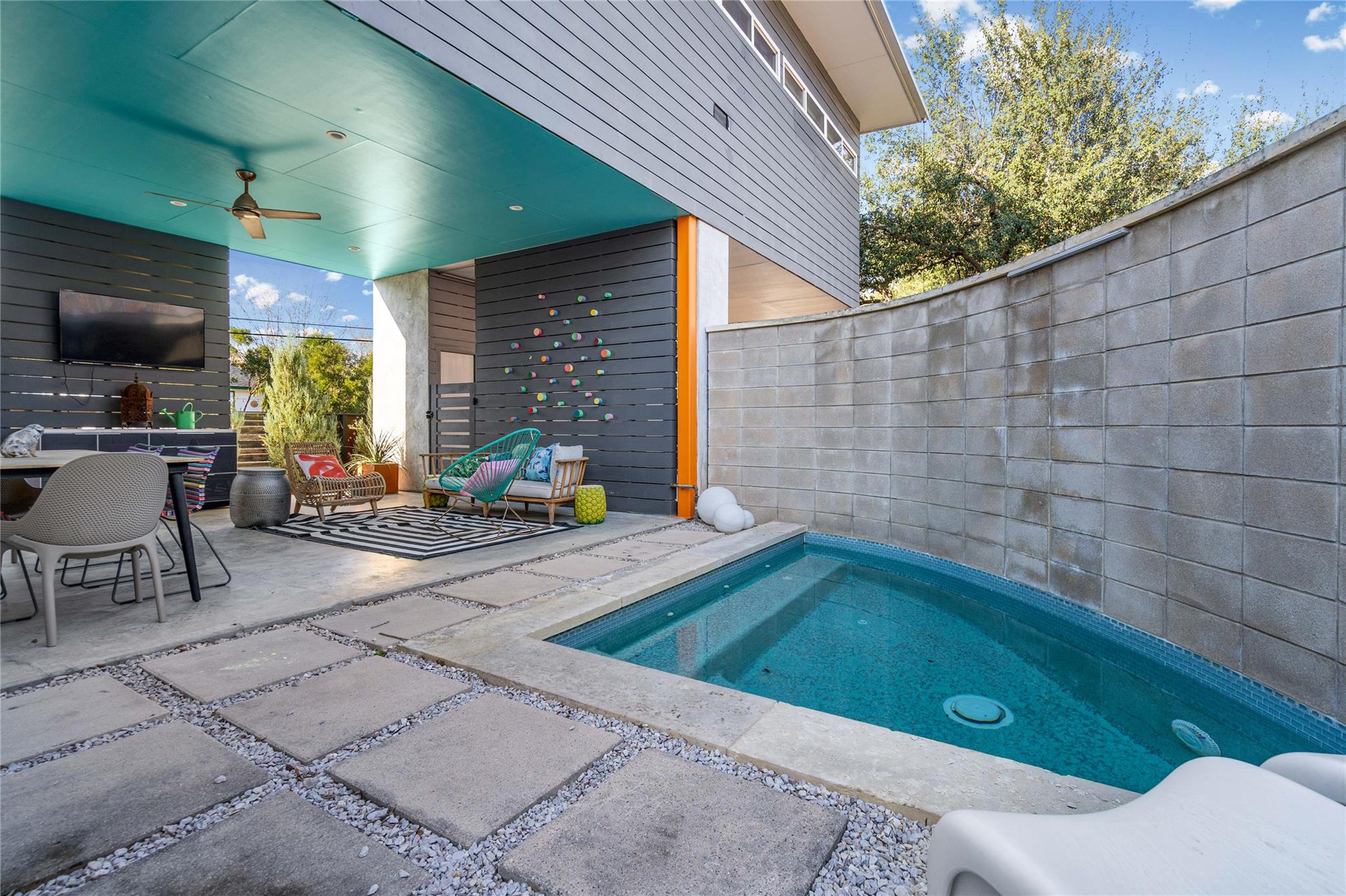 5900 Ventus Street Austin TX 78721