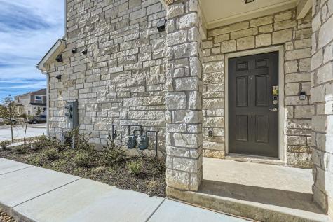 2412 Lakey Cove Leander TX 78641