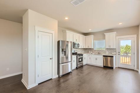 2412 Lakey Cove Leander TX 78641