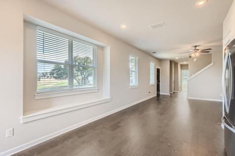 2412 Lakey Cove Leander TX 78641