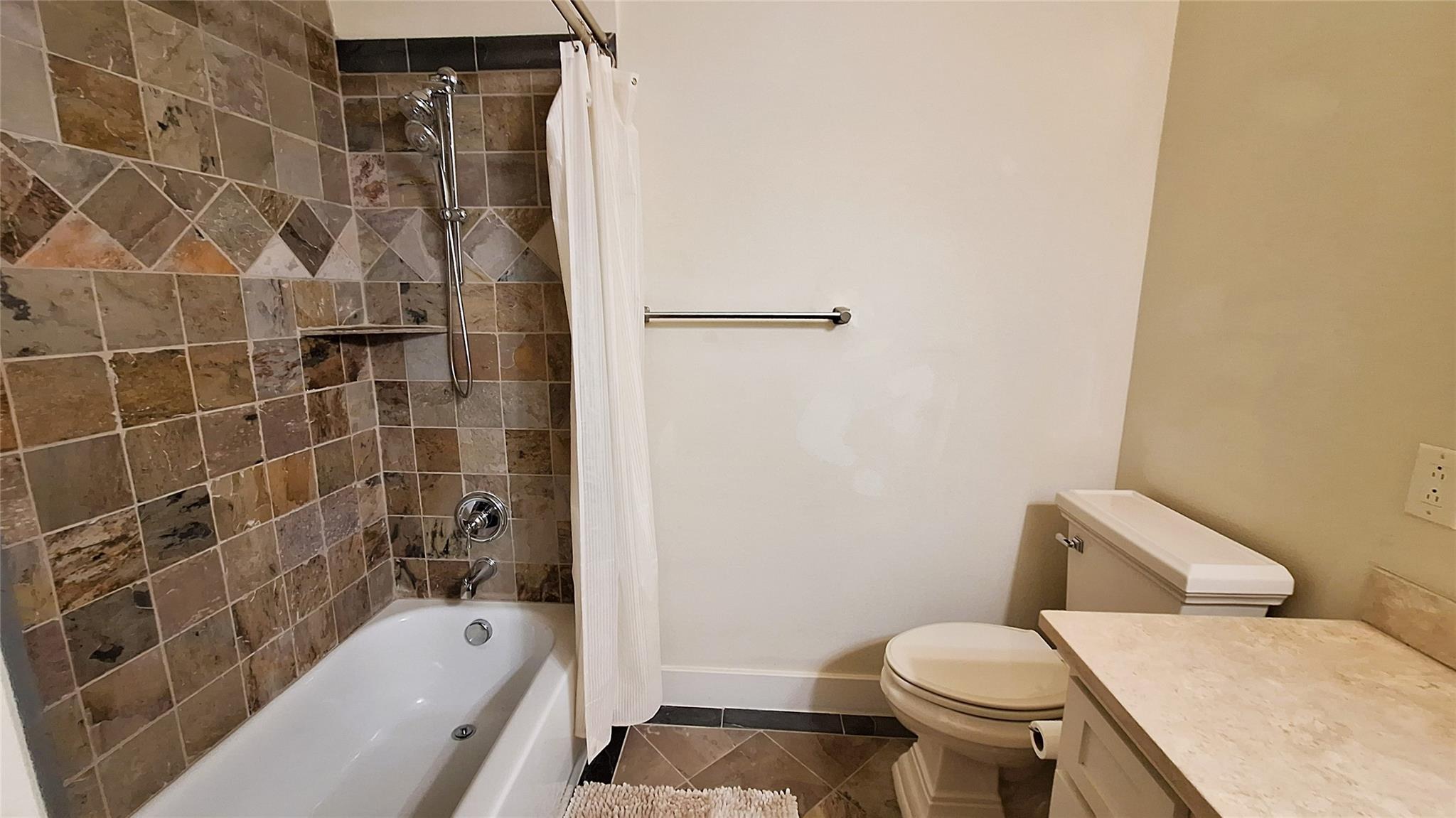 130 Squires Drive Lakeway TX 78734