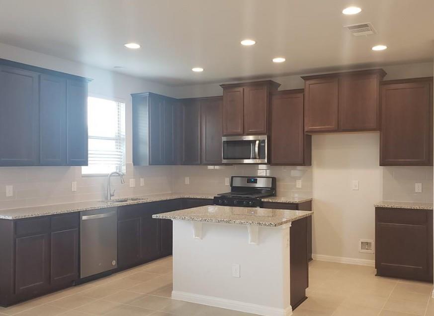 529 Betty Ann Way Leander TX 78641