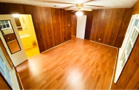 365 E Irby Street Beaumont TX 77705