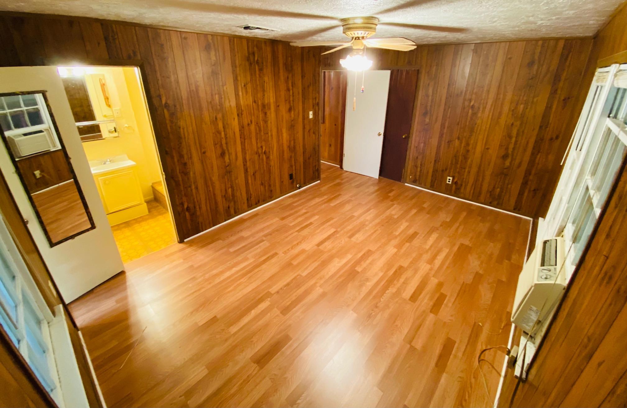 365 E Irby Street Beaumont TX 77705