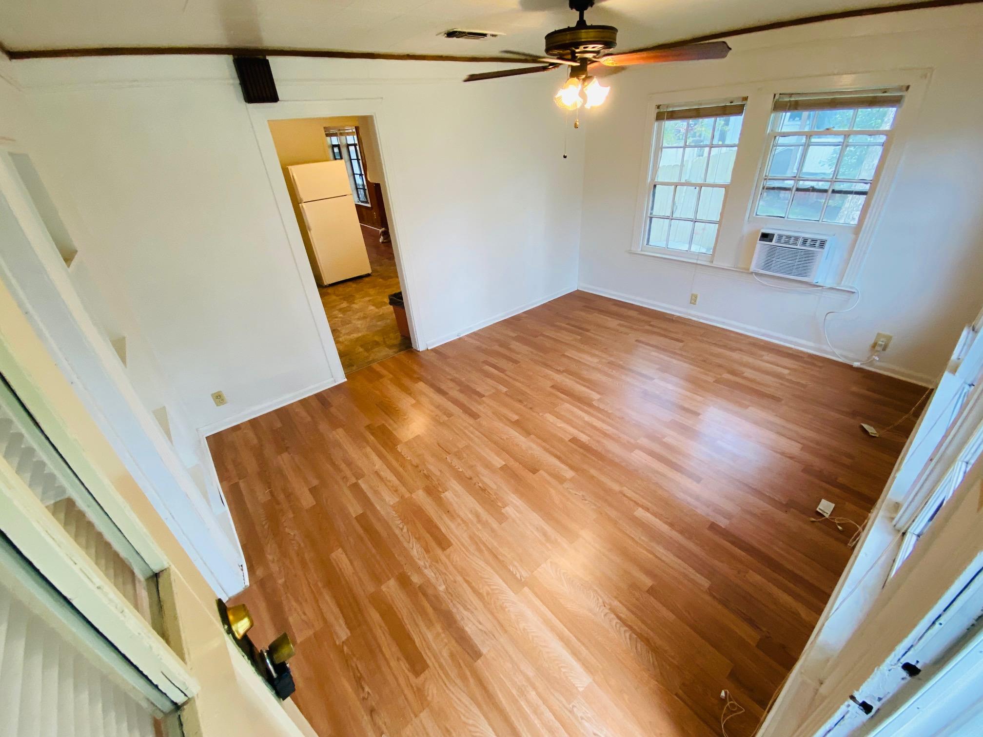 365 E Irby Street Beaumont TX 77705