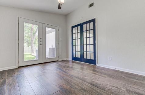1406 Thornridge Road Austin TX 78758