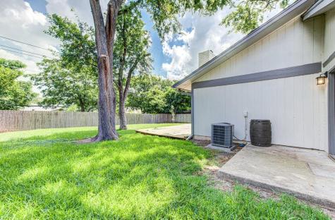 1406 Thornridge Road Austin TX 78758