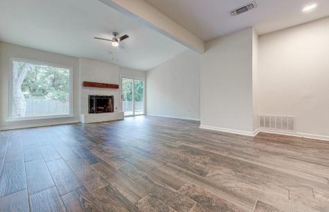 1406 Thornridge Road Austin TX 78758