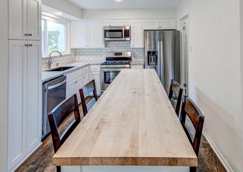 1406 Thornridge Road Austin TX 78758