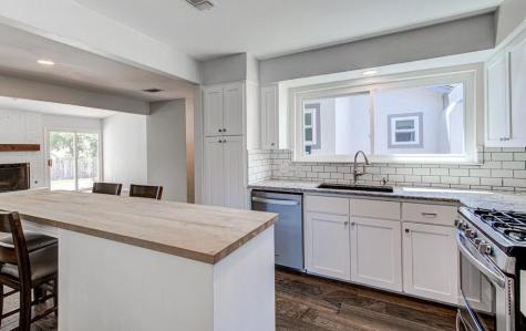 1406 Thornridge Road Austin TX 78758