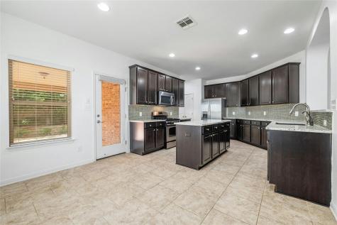 5916 Gunnison Turn Cove Austin TX 78738