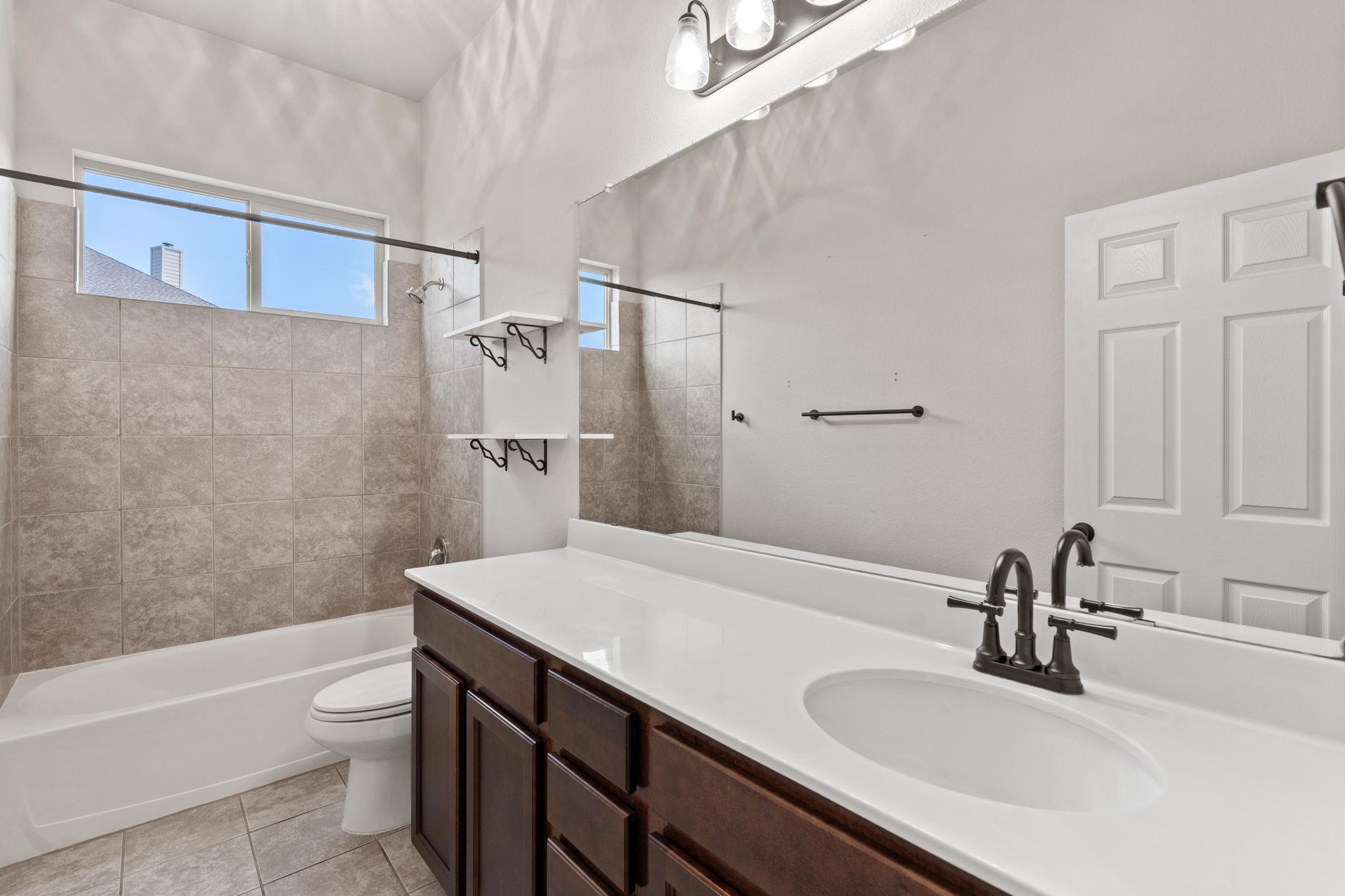 21824 Agarito Lane Spicewood TX 78669