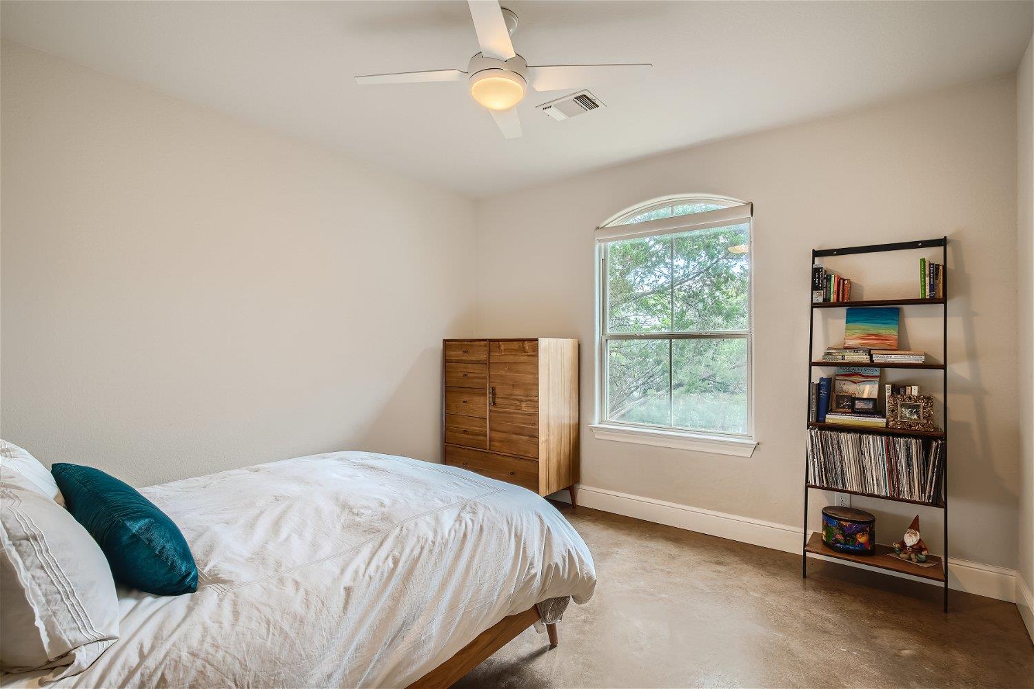 21825 Briarcliff Drive Spicewood TX 78669