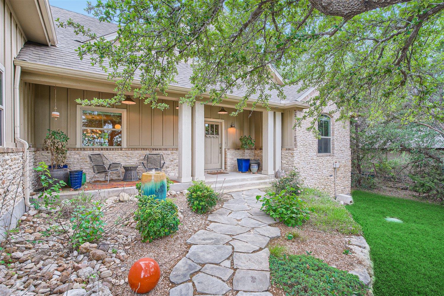21825 Briarcliff Drive Spicewood TX 78669