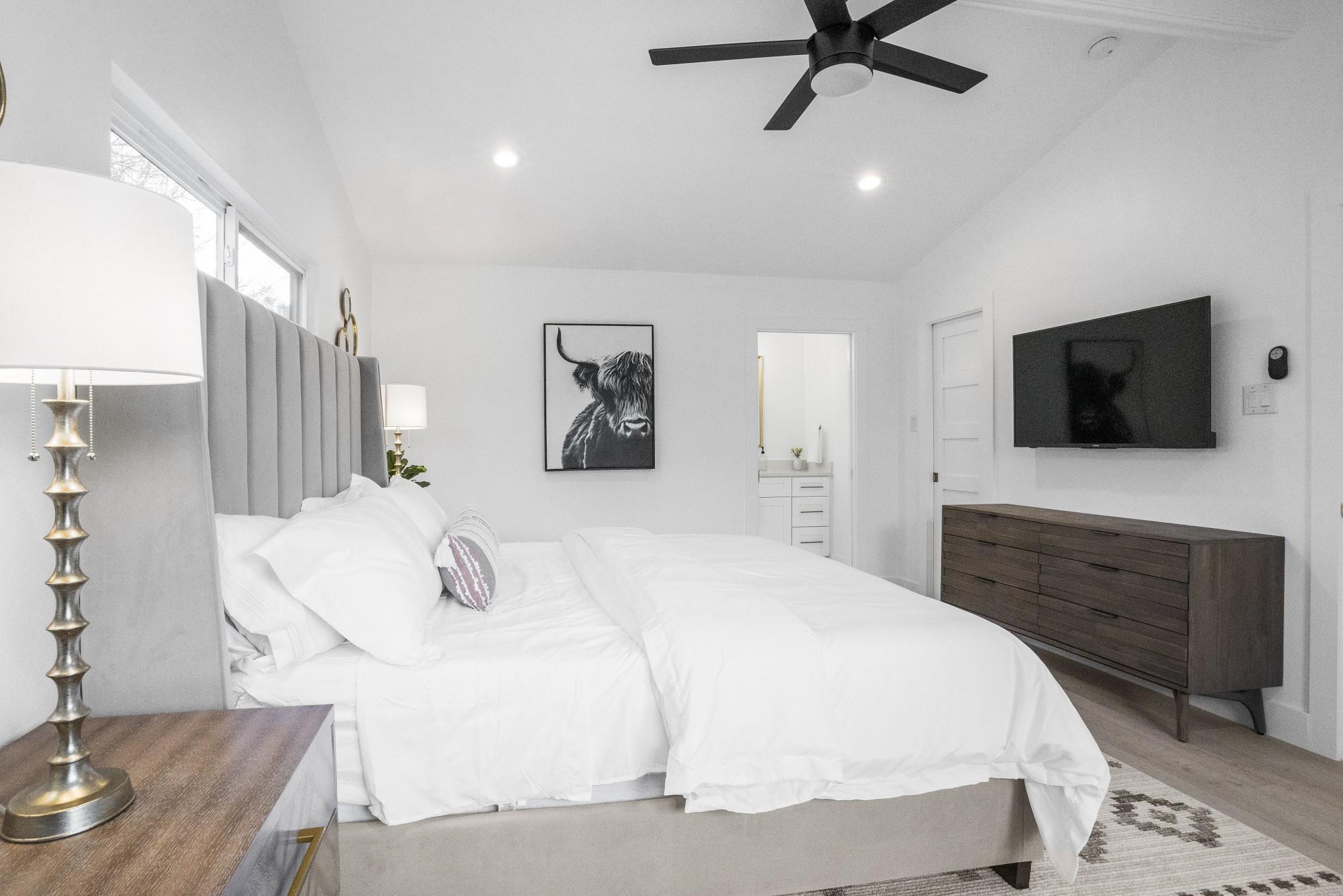 2001 Wychwood Drive Austin TX 78746
