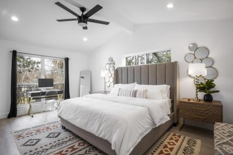 2001 Wychwood Drive Austin TX 78746