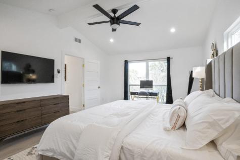 2001 Wychwood Drive Austin TX 78746