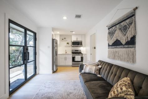 2001 Wychwood Drive Austin TX 78746